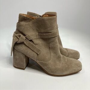 Franco Sarto Pamela suede boots size 8.5